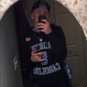 Meet your Posher, Tj